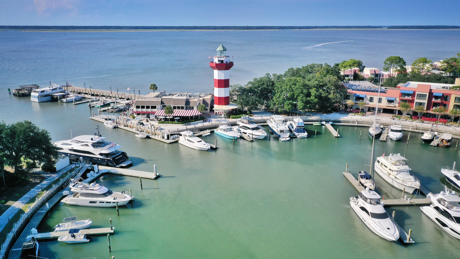 yacht airbnb hilton head