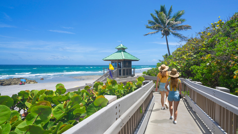 women at beach in Florida 