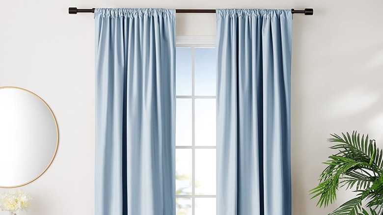 Amazon Basics Curtains Blue