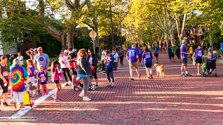 Regent Square annual race