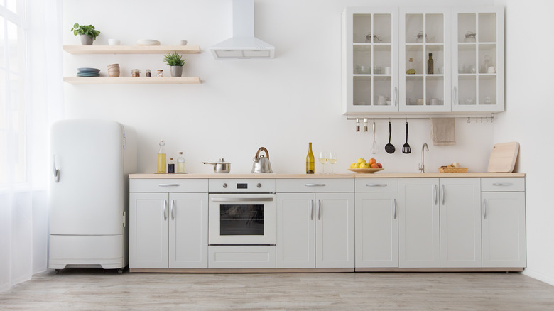Modern, minimal kitchen