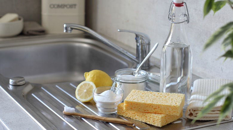 Stainless steel sink