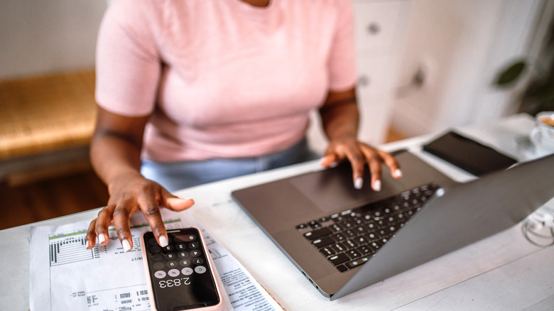 woman with calculator