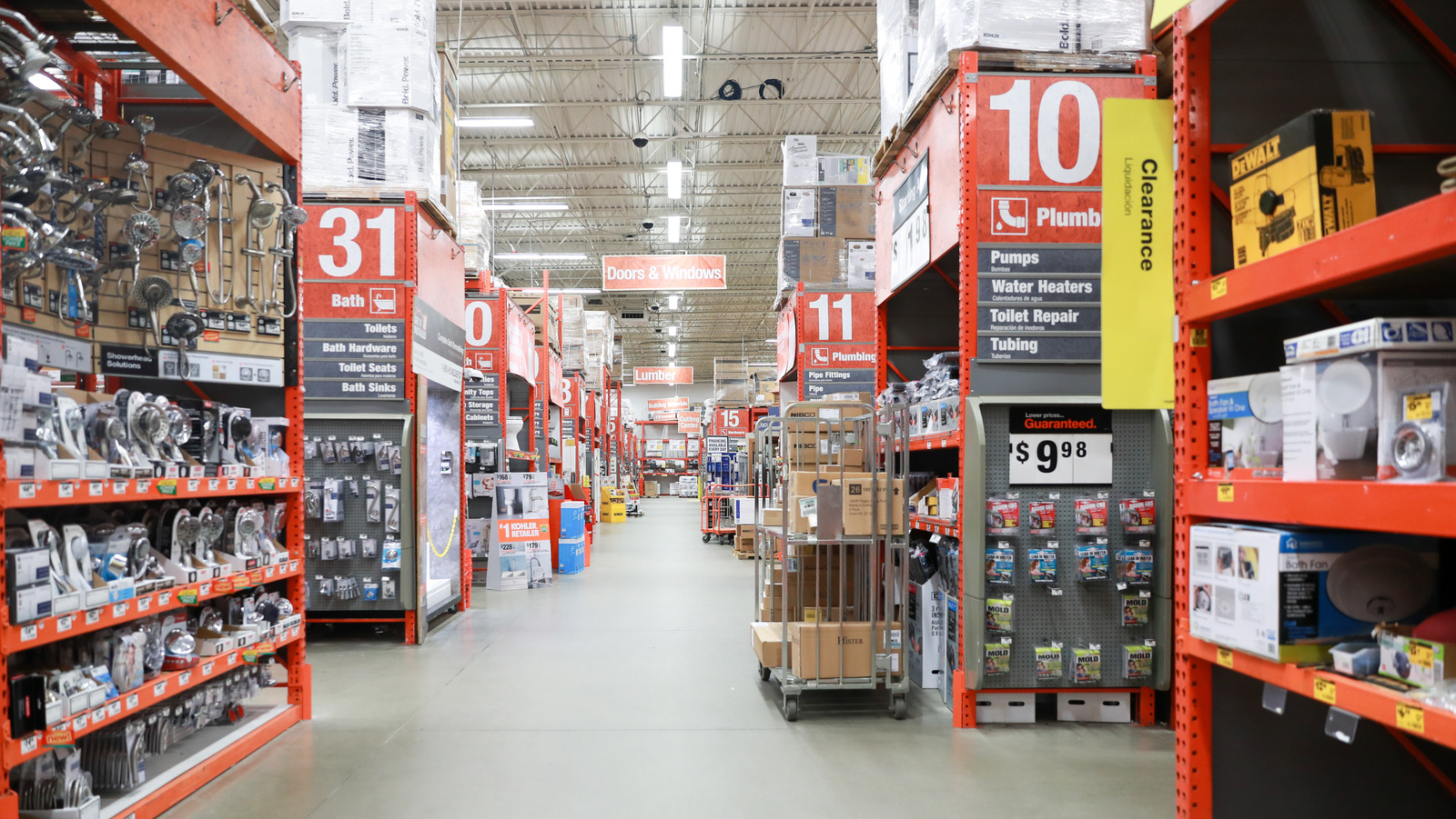 I Visited a Huge Super Home Depot, and it Was Awesome!