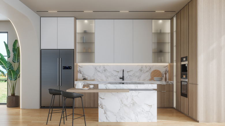 Modern kitchen with marble backsplash