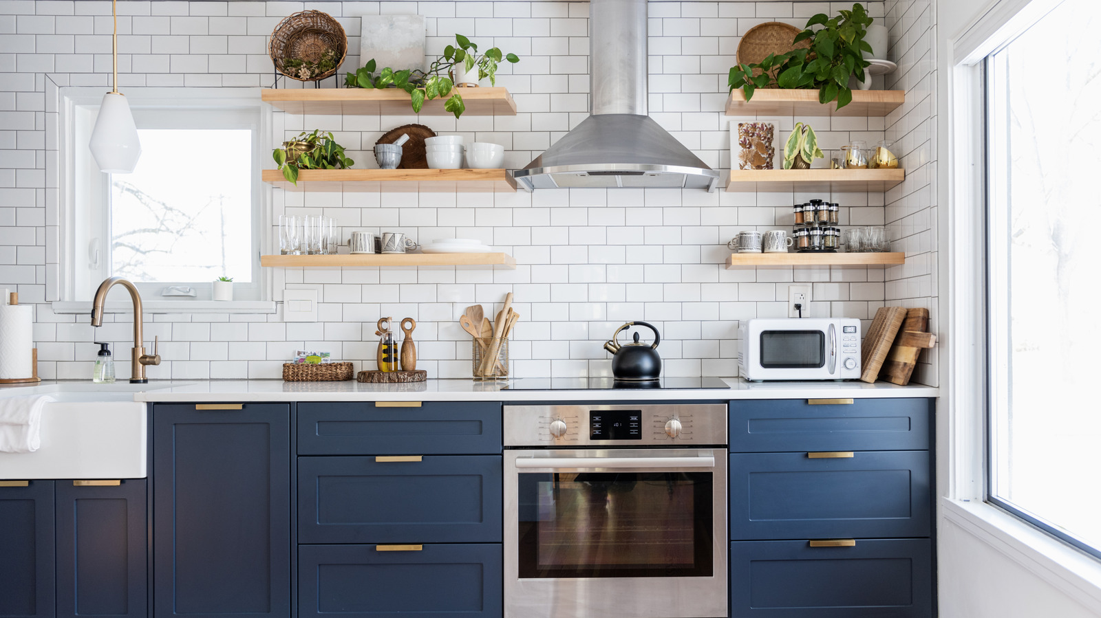 The Alternative To Modern Kitchen Designs That Is Taking Over 2025 Trends