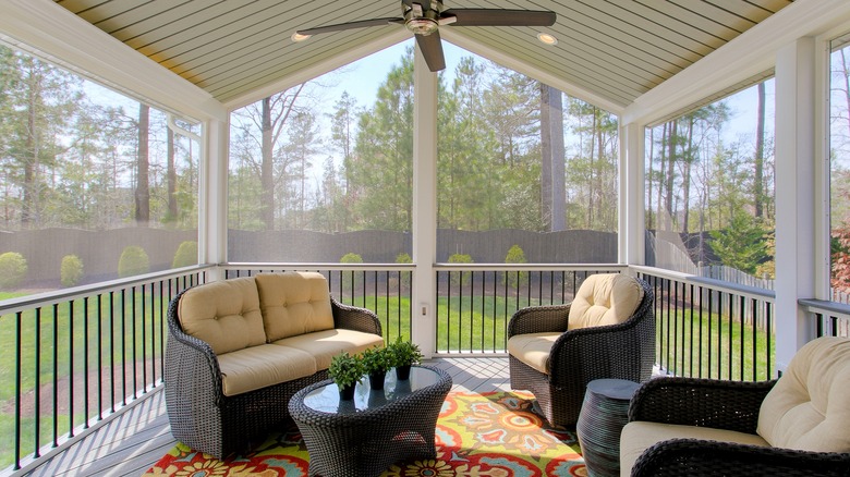 screened in porch