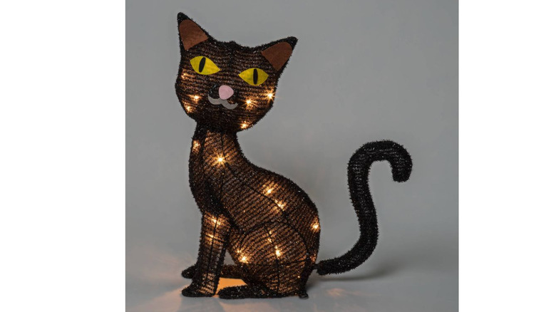 black cat halloween decor