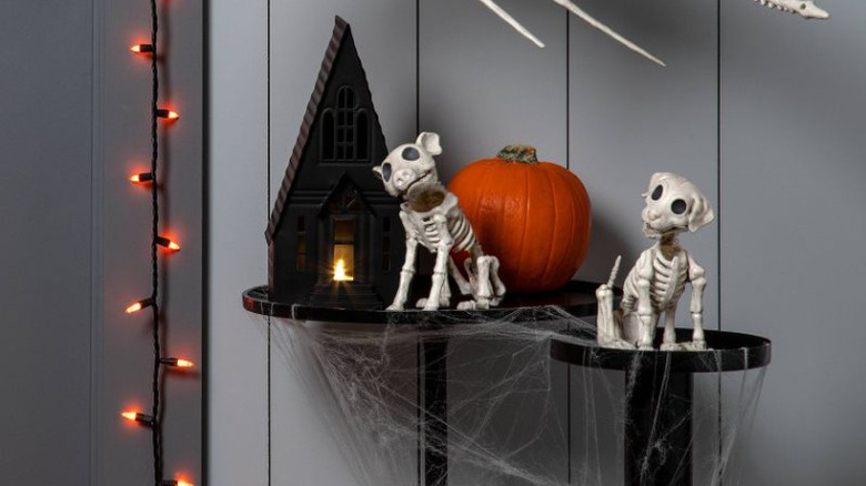 halloween decor