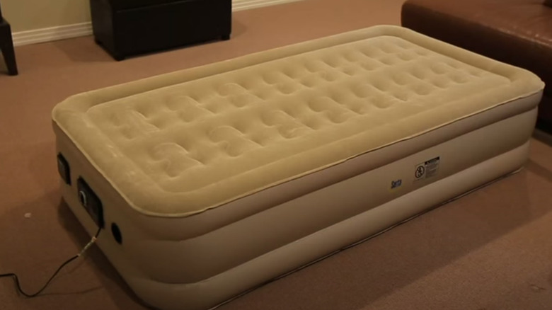 luxury air mattress twin bed