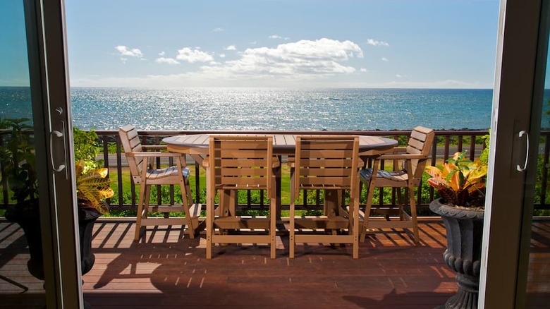 outdoor dining table with ocean view