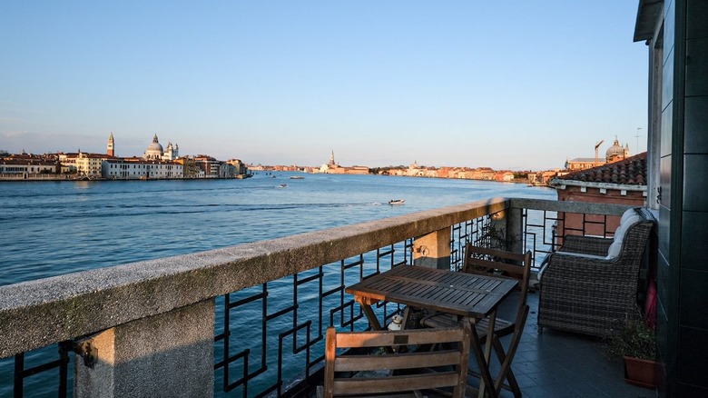 terrace with grand canal view