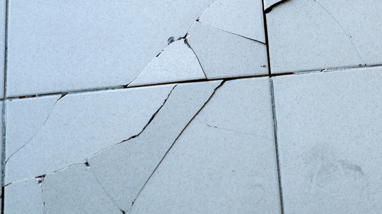 Tile with multiple cracks