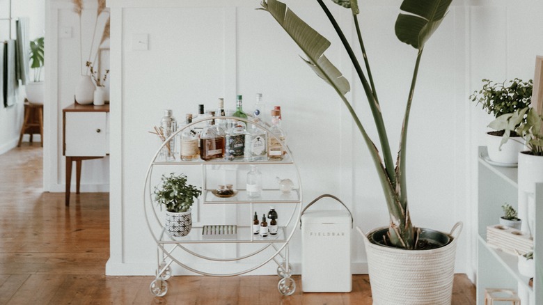 Round Bar Cart