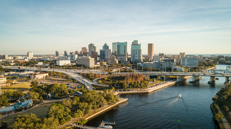 tampa skyline