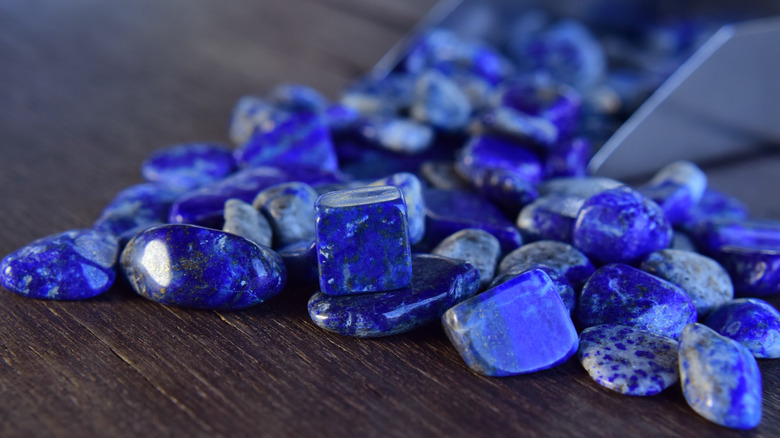 Lapis Lazuli gemstones