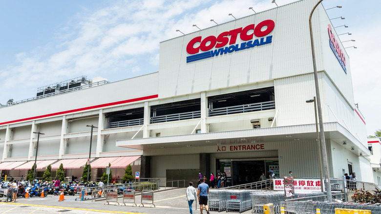 Costco building