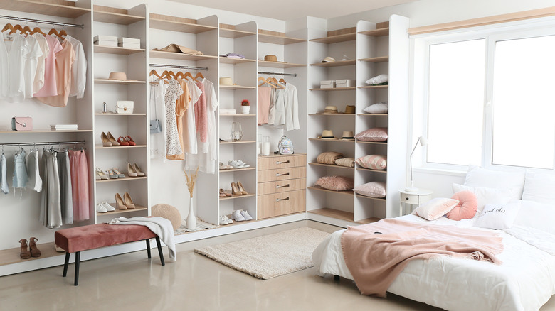 room with built-in wardrobe