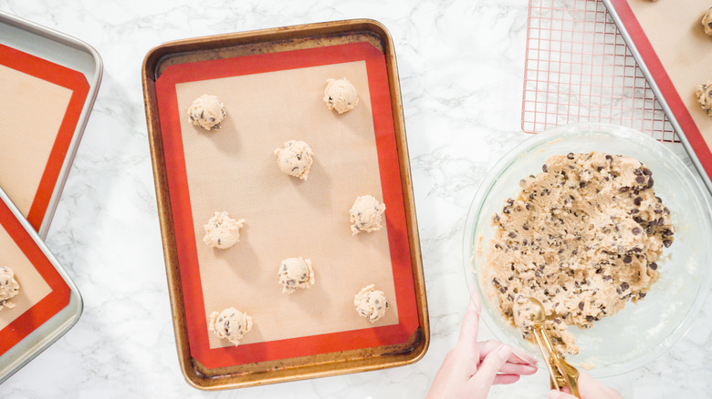 baking cookies with silicone sheets