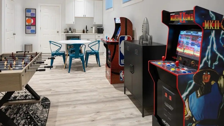 chicago game room and kitchen