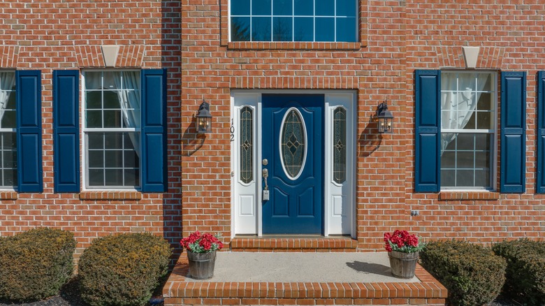 The Best Front Door Colors That Complement A Brick Home's Exterior ...