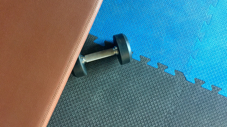 rubber gym tiles with weight