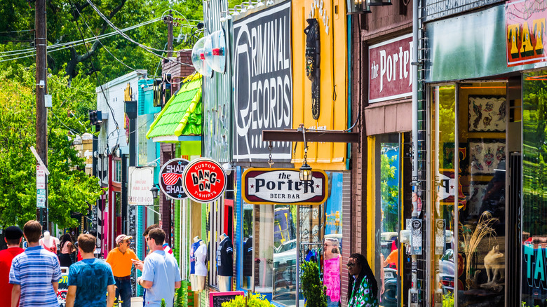 Shops and pedestrians in Little Five Points