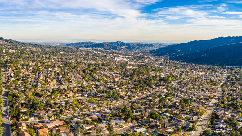 sweeping view of los angeles