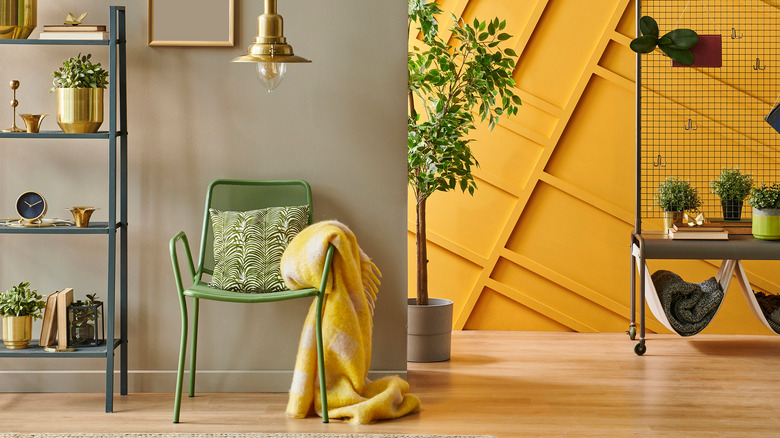 green and yellow living room