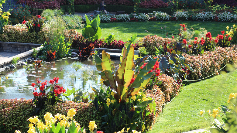 Sunken gardens