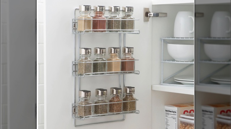 Spice rack