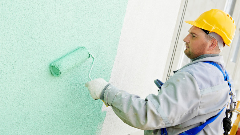 Painting exterior wall 