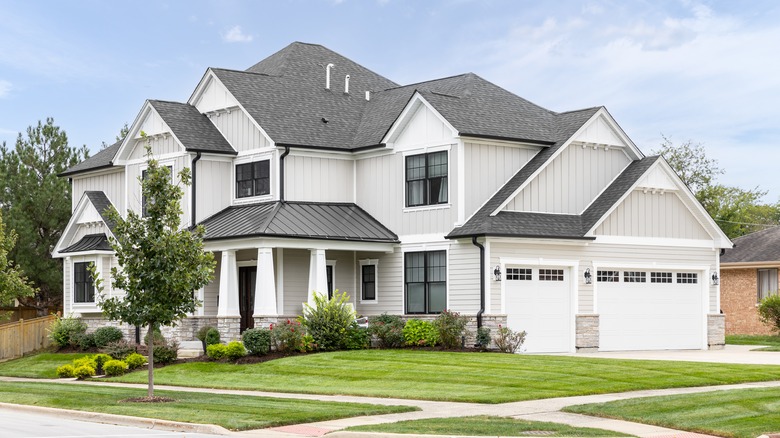 house with dark gray roofing