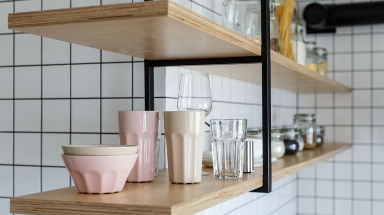 Kitchen shelving