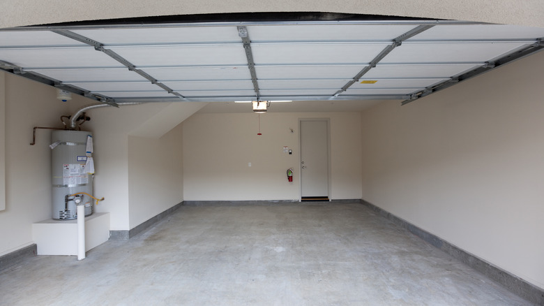 garage with concrete floor
