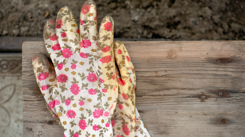 Floral patterned gardening gloves