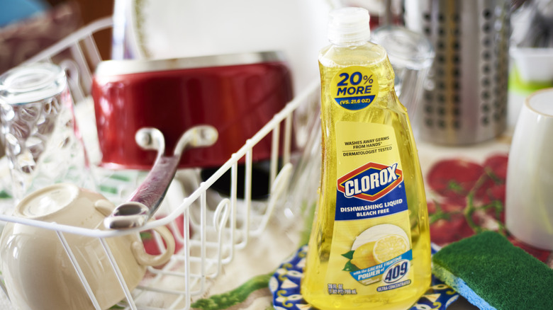 Dishwashing liquid and sink drainer