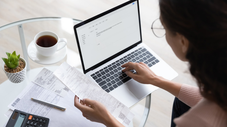 woman uploading documents online