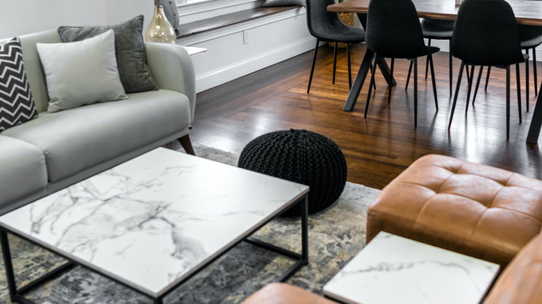 white and gray marble coffee table