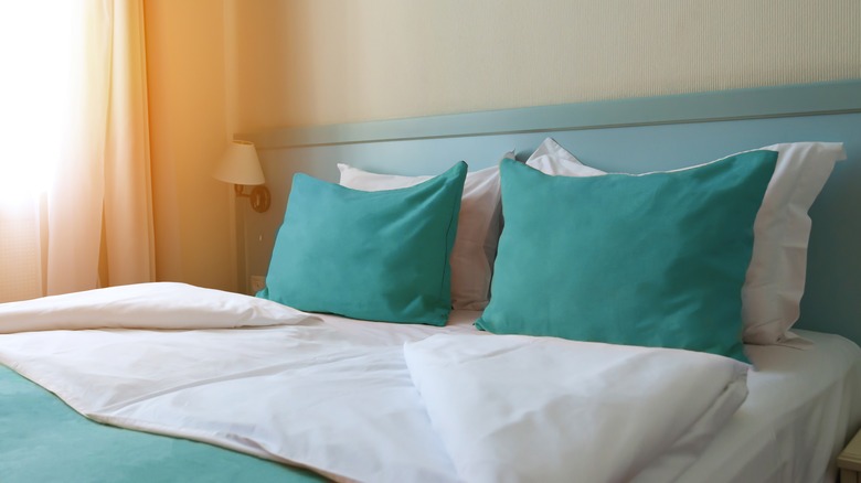 Turquoise bedding 