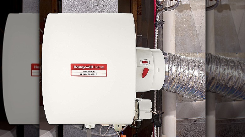 Honeywell whole-house humidifier with HVAC