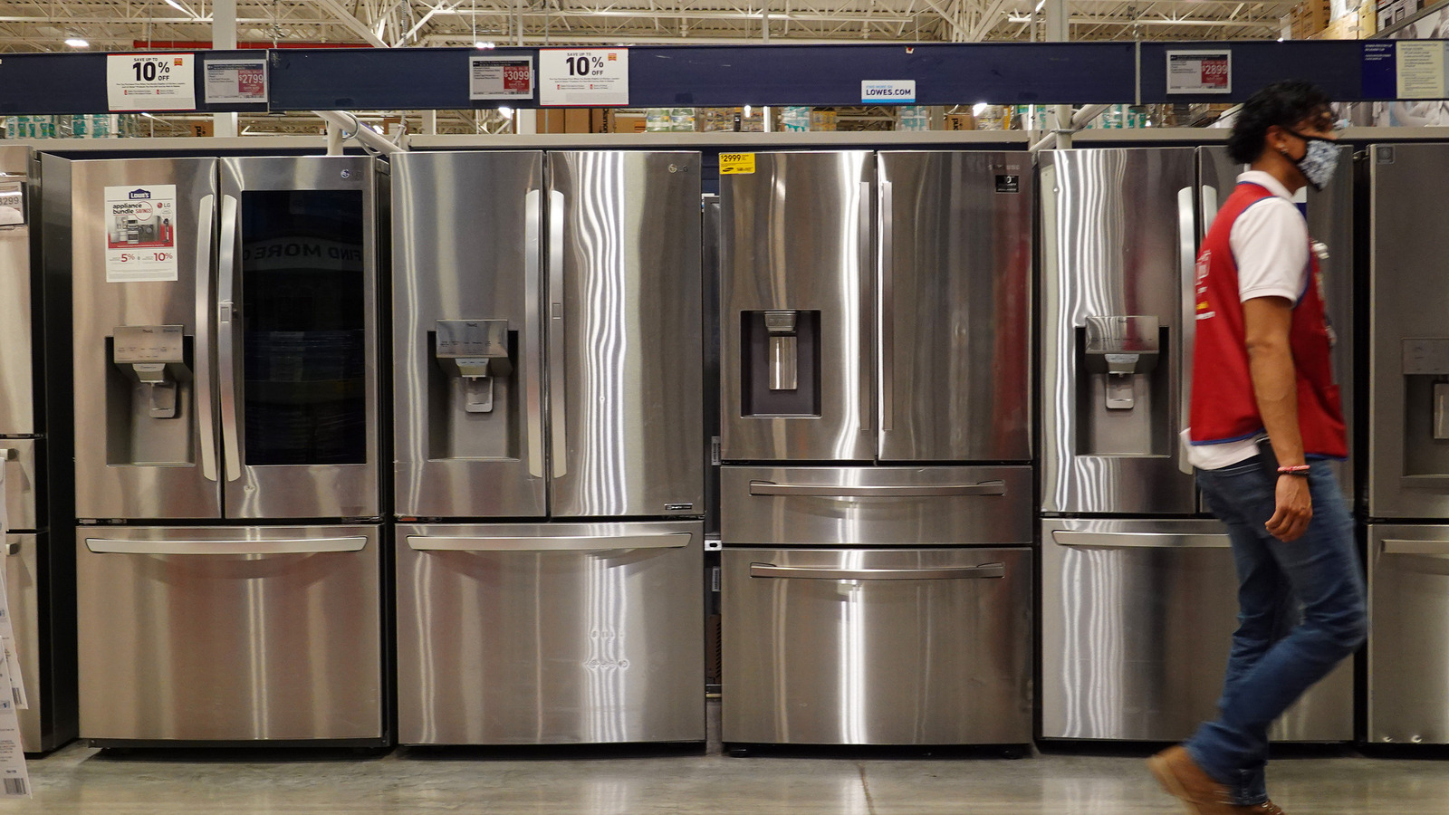 The Biggest Deals You Can Find During Lowe's SpringFest 2023