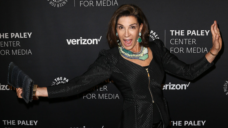 Hilary Farr at event