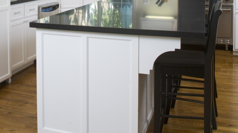 Kitchen island with a simple corbel design