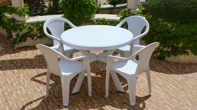 bright white patio furniture