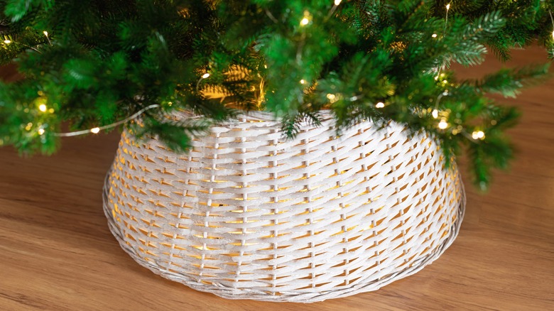 white wicker Christmas tree collar