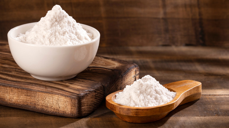 Baking soda in a bowl 