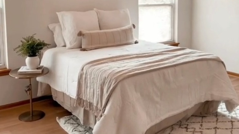 Staged bed for real estate 