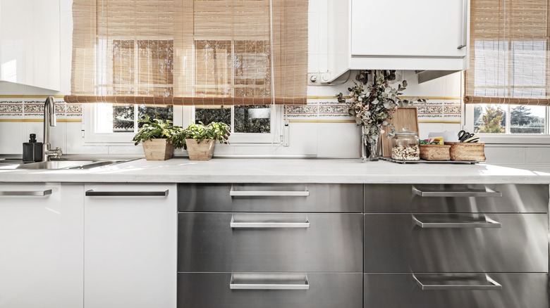 Base cabinets with drawers