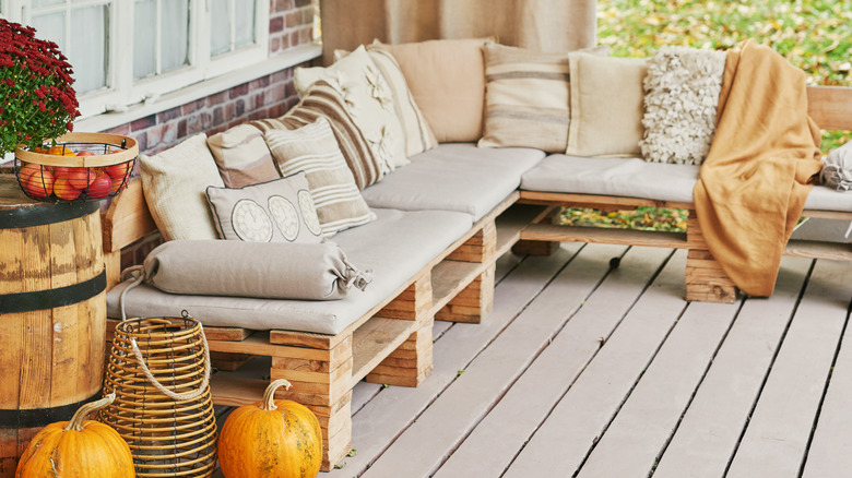 outdoor patio fall